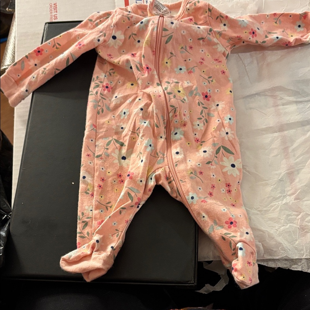 Gerber Pink Floral Kids onesie newborn